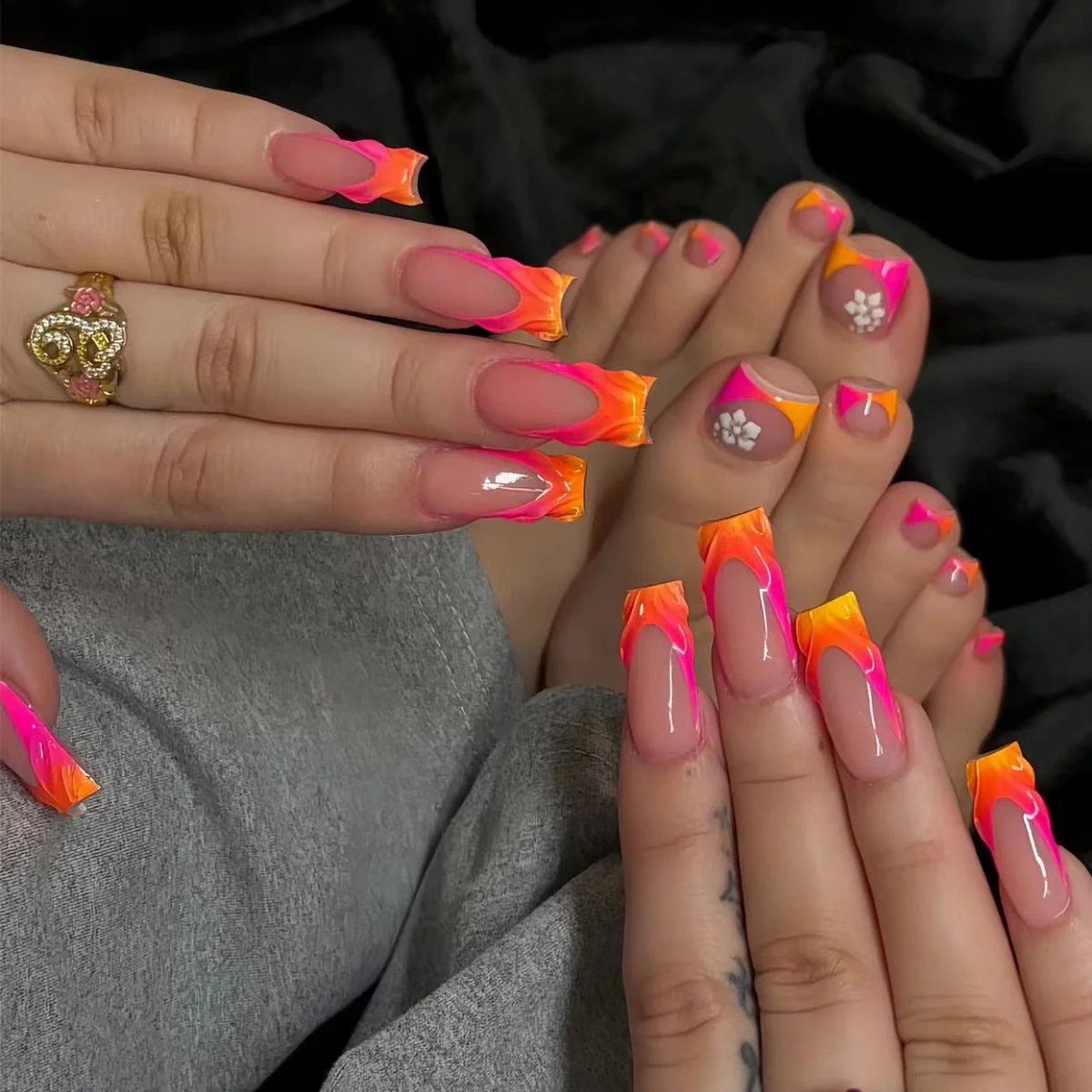 Tropical Blossom - Squoval Toenails - Image 5