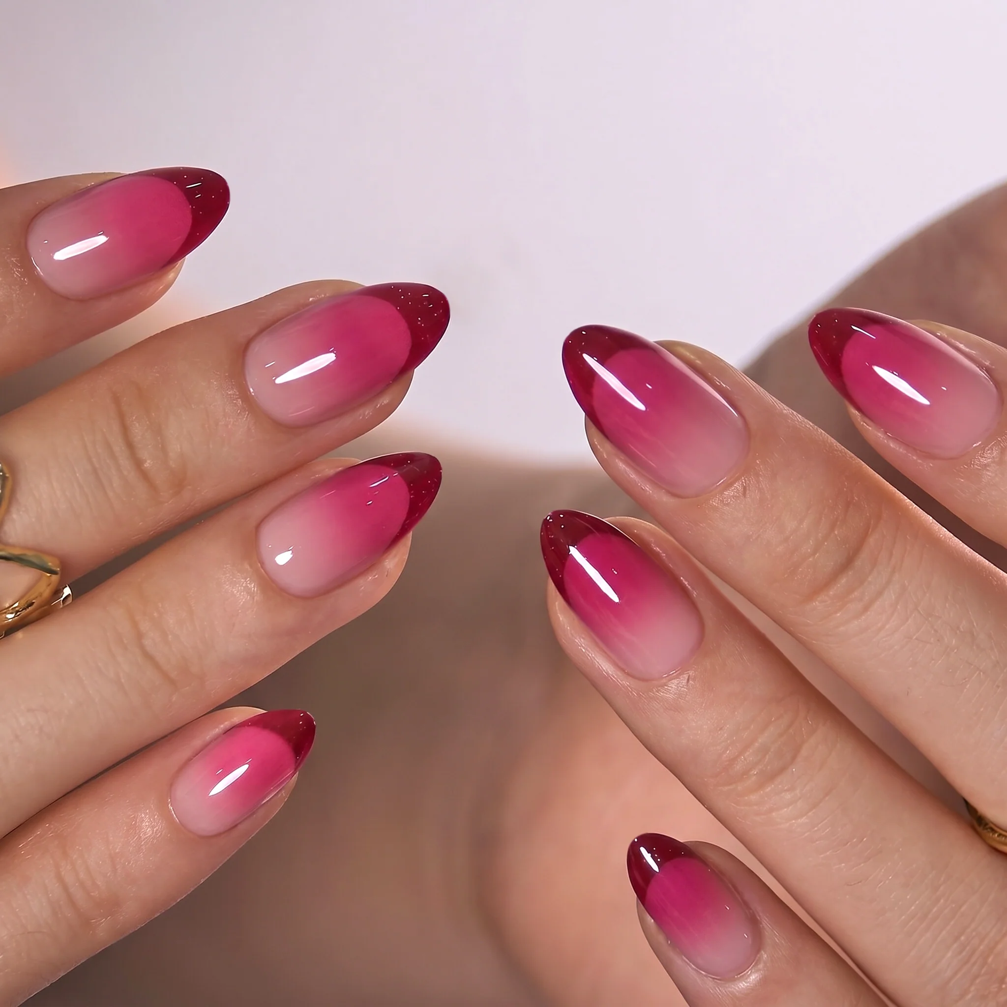 Berry Noir – S Almond - Image 4