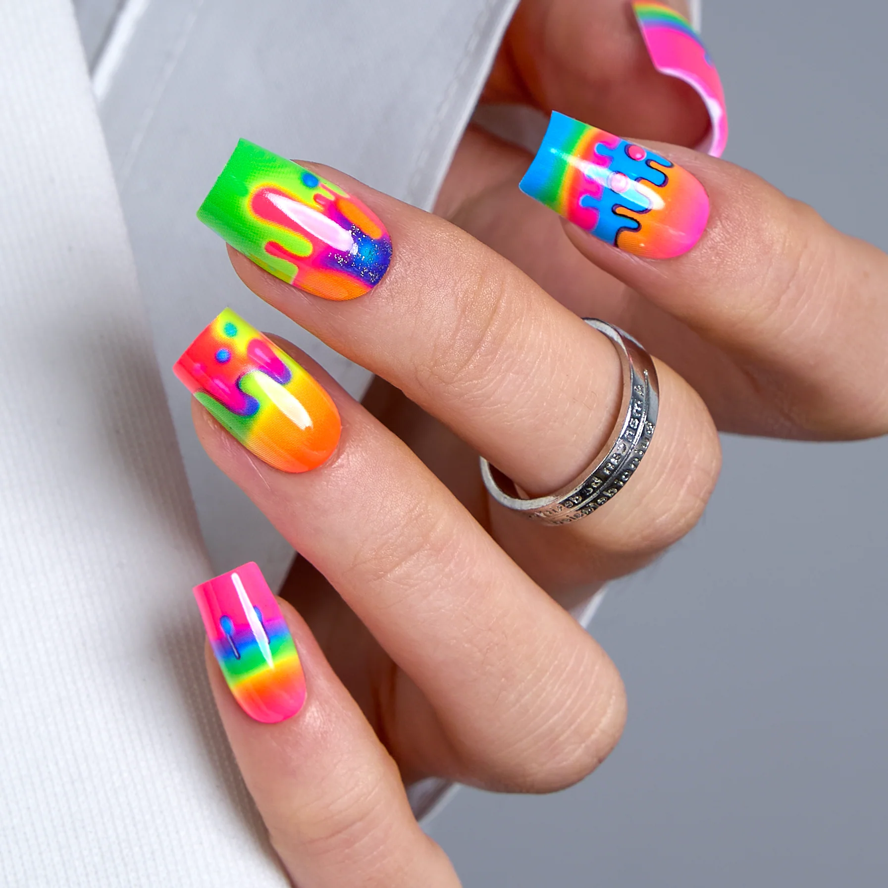 Jumping Color – M Square