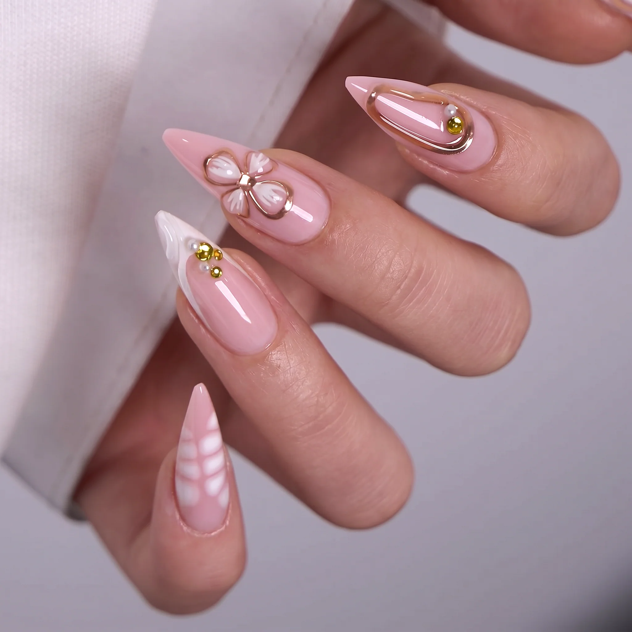 Designer’s Pick | Ivory Bloom – L Stiletto - Image 4