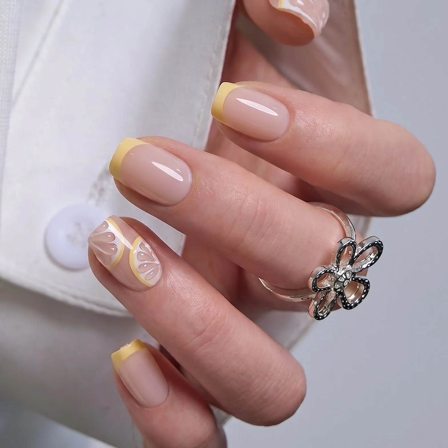 Designer’s Pick | Lemon Glaze – S Squoval - Image 2