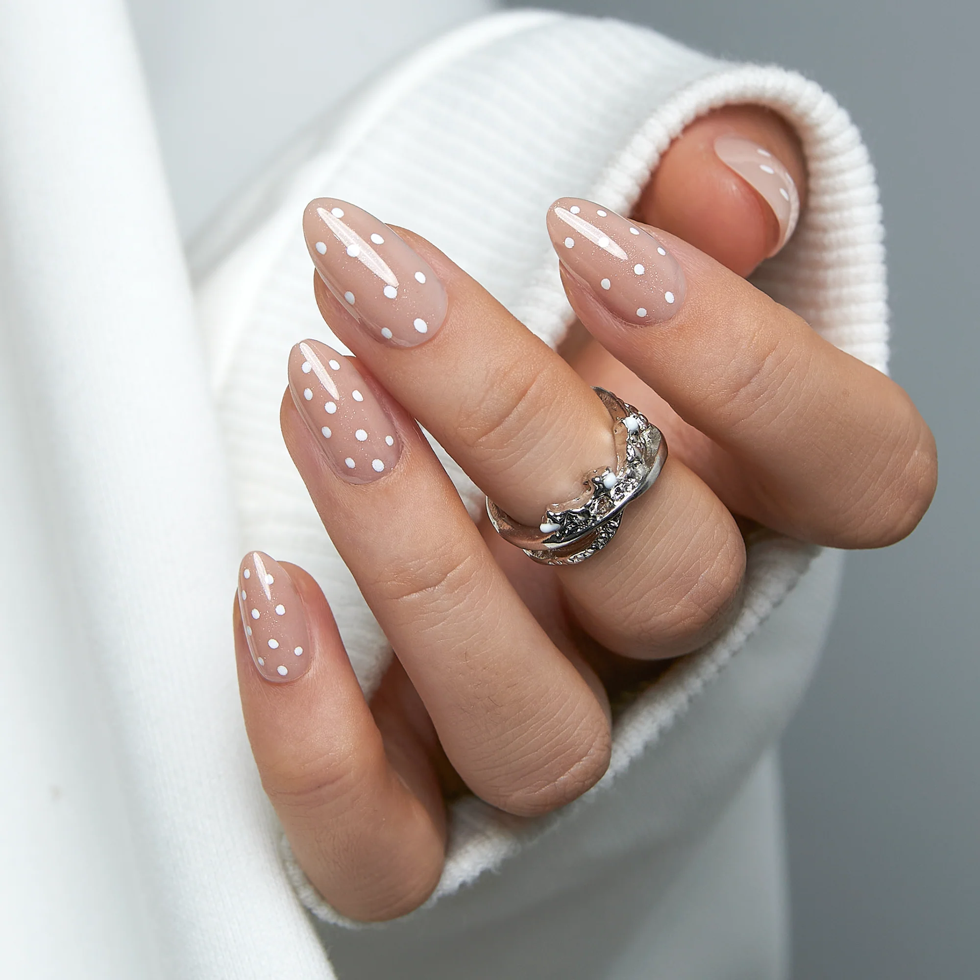 Dotted Milk Glow – S Almond - Image 3