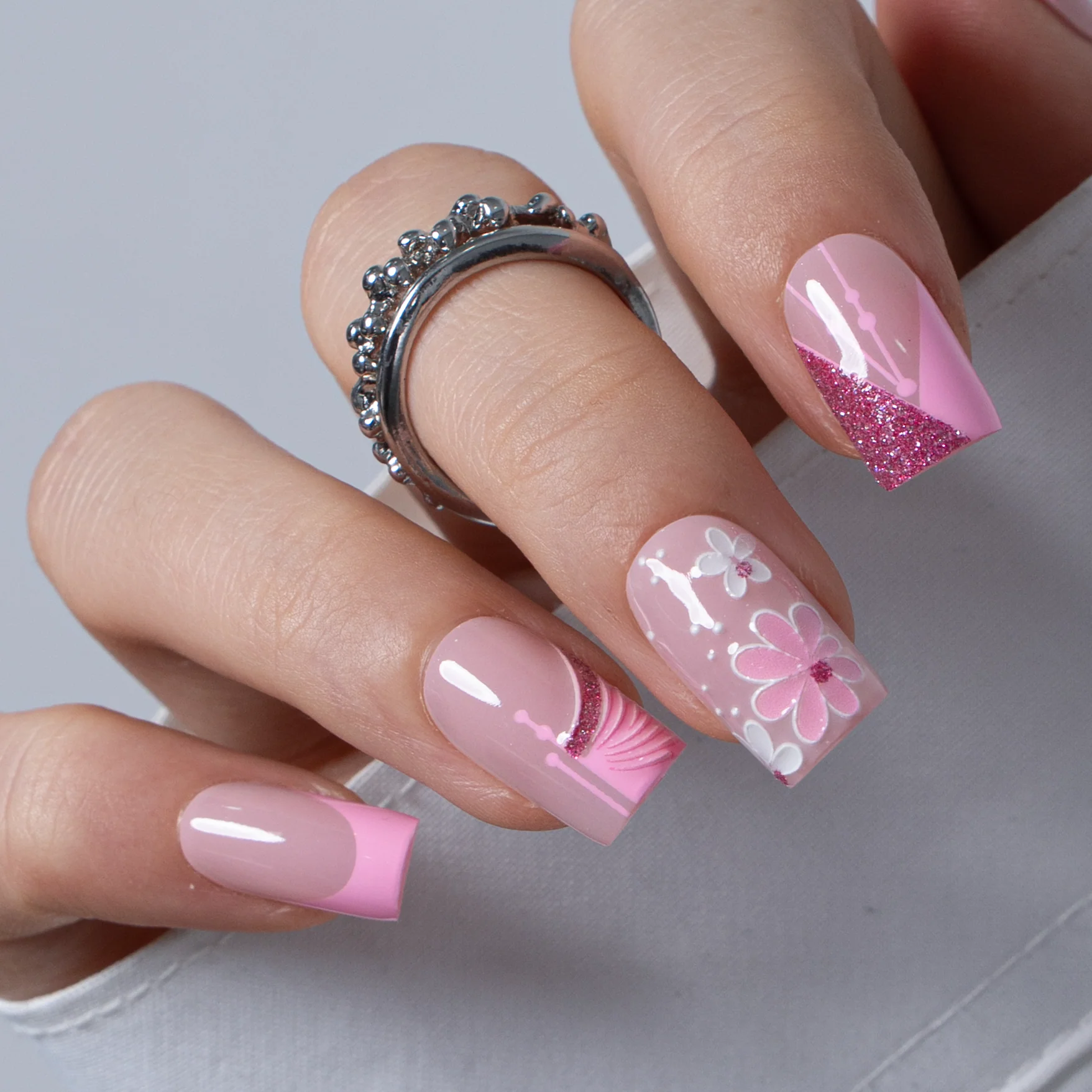 Pink Symphony – M Squoval