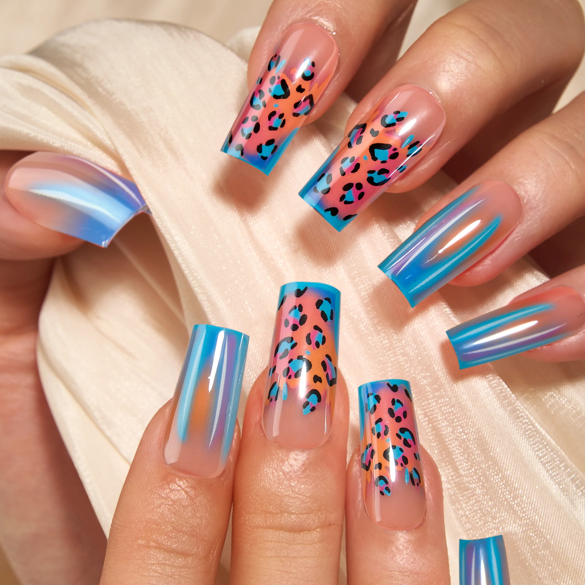 Designer’s Pick | Laser Leopard – L Square - Image 4