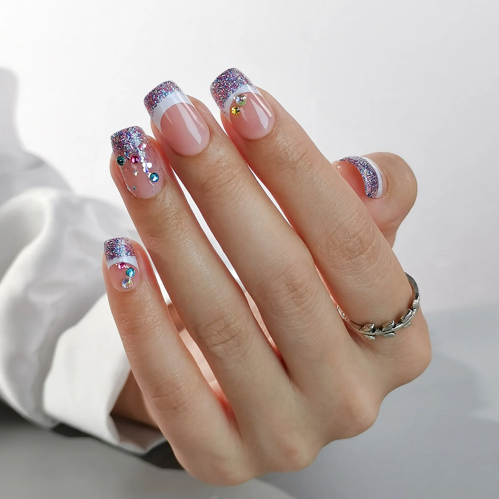 Designer’s Pick | Glitter Crown – M Squoval - Image 3
