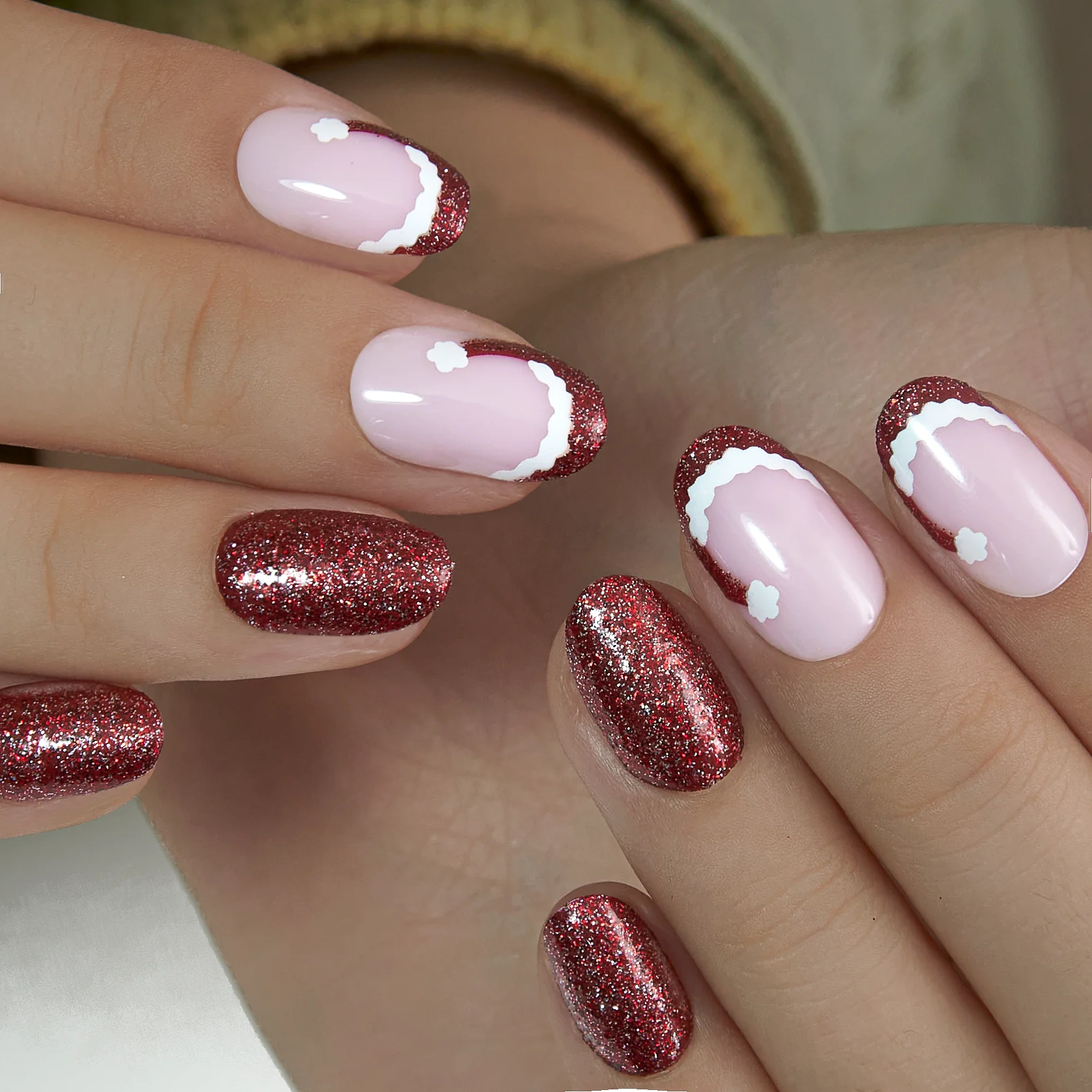 Ruby Charm – M Oval - Image 2